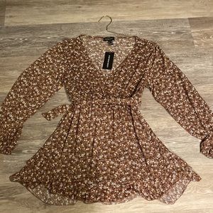 Short Brown Dress with Flowers